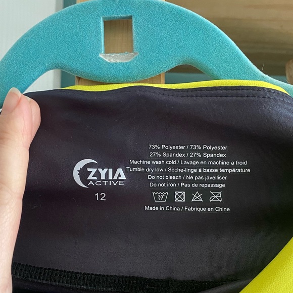 Zyia black and yellow leggings - Picture 2 of 2